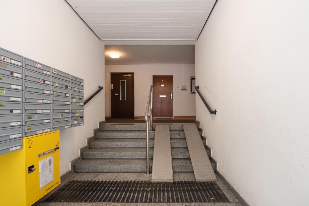 Helles, Neues Dg Apartment Mit Blick Zum Donauturm Wien Eksteriør bilde